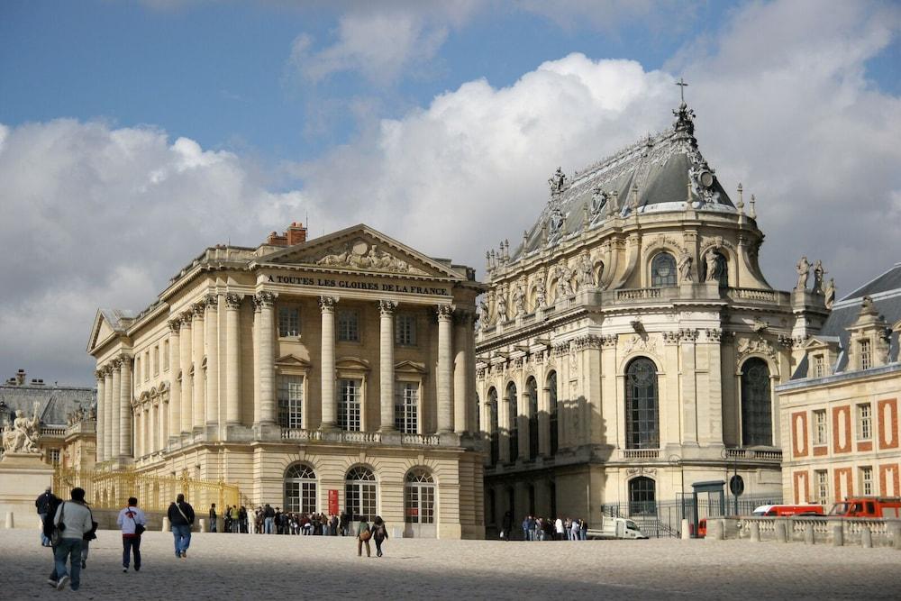 Hotel La Sanguine Paris Exterior photo